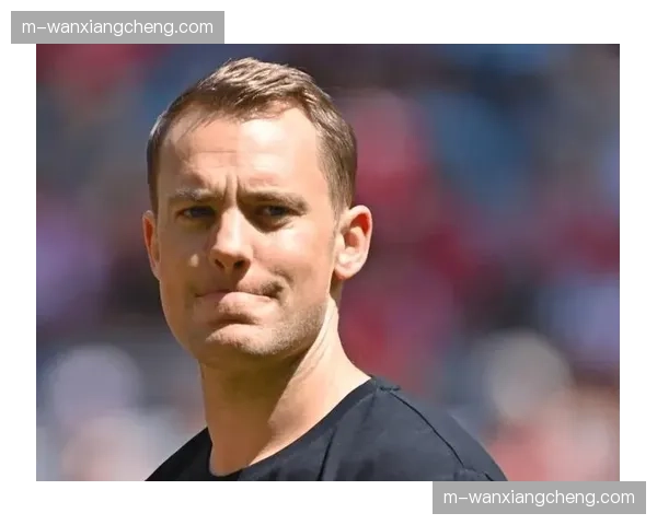 诺伊尔接受《踢球者》专访：谈复出后状态与职业生涯规划